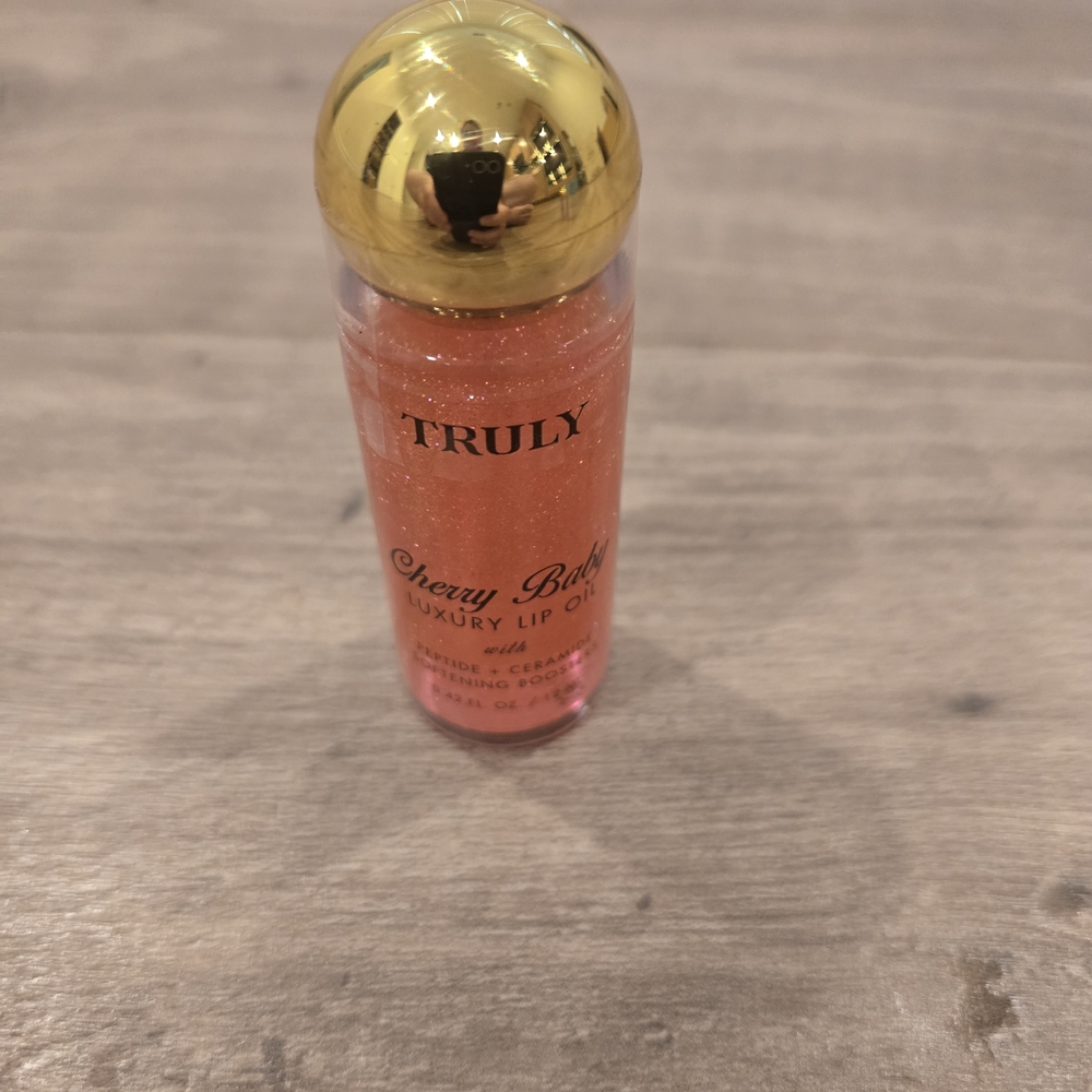 Truly Beauty Luxury Peptide Lip Oil Duo - Cherry Baby & Glazed Donut Sealed - Picture 4 of 16